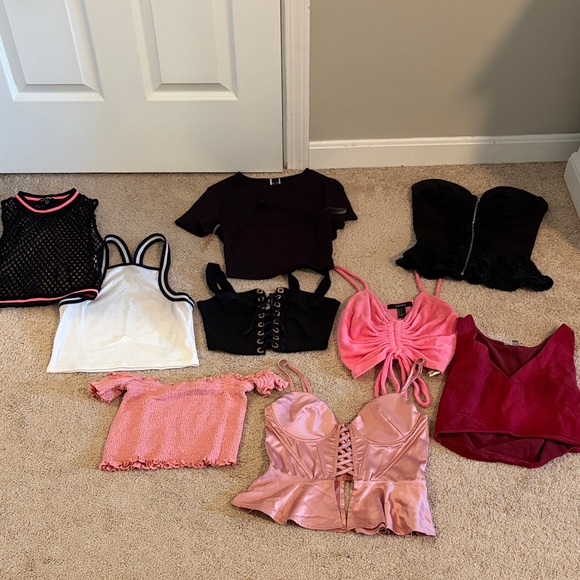 Tops - Lot of Nine Going Out Summer Tops (Sized XS and Small)